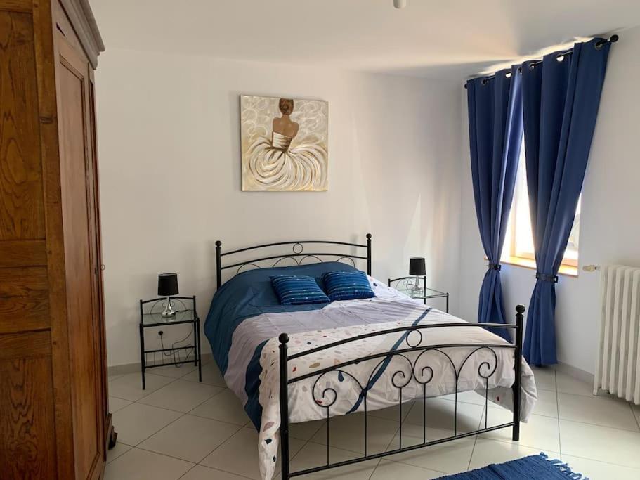 Maison De 1 A 8 Personnes Entierement Renovee Charly-sur-Marne Luaran gambar